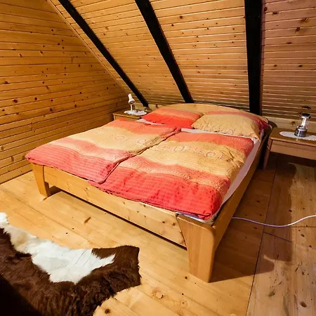 Hiska Rutar Valley Voje *